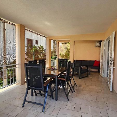 Apartman Lejla Orebić Zewnętrze zdjęcie
