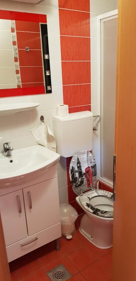Apartman Lejla Orebić Zewnętrze zdjęcie